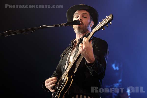 SUPERGRASS - 2020-02-04 - PARIS - Casino de Paris - Gareth Michael Coombes